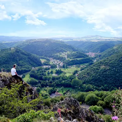 Profiter du panorama au plateau de Chadecol