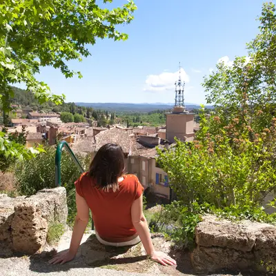 S'imprégner du village