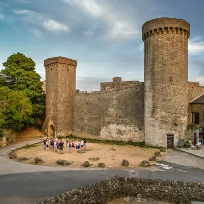 Partir à la découverte de la cité templière