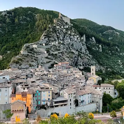 Profiter d'un coucher de soleil au bord du Var