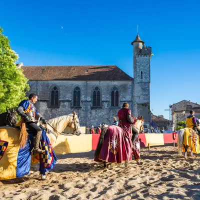 Découvrir Monflanquin au rythme des fêtes et animations