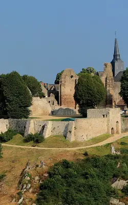 image-Châteaux & fortifications