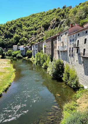 Lavoûte-Chilhac (43) officialise son classement parmi Les Plus Beaux Villages de France (18/09)