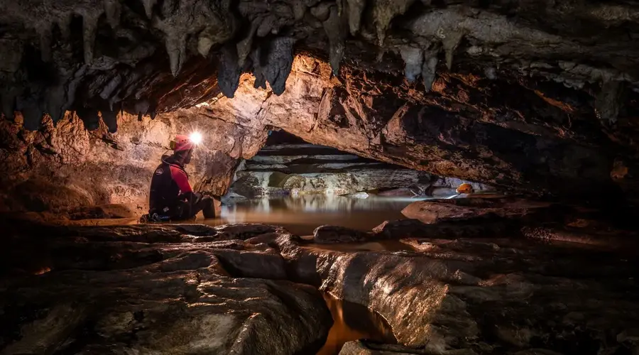 Spéléo journée, traversée aquatique de la petite Bidouze