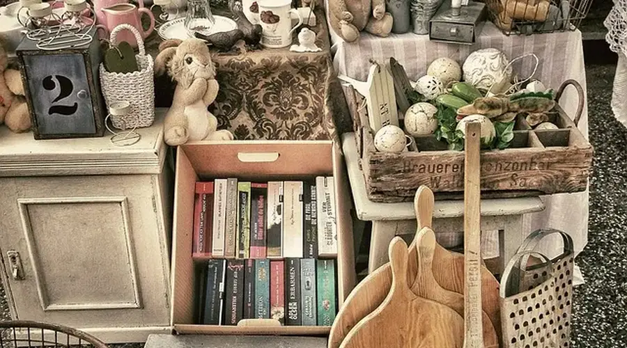25ème Brocante et vide grenier de Saint Léon sur Vézère