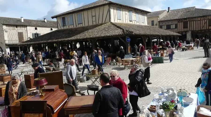 Marché aux puces -  Brocante