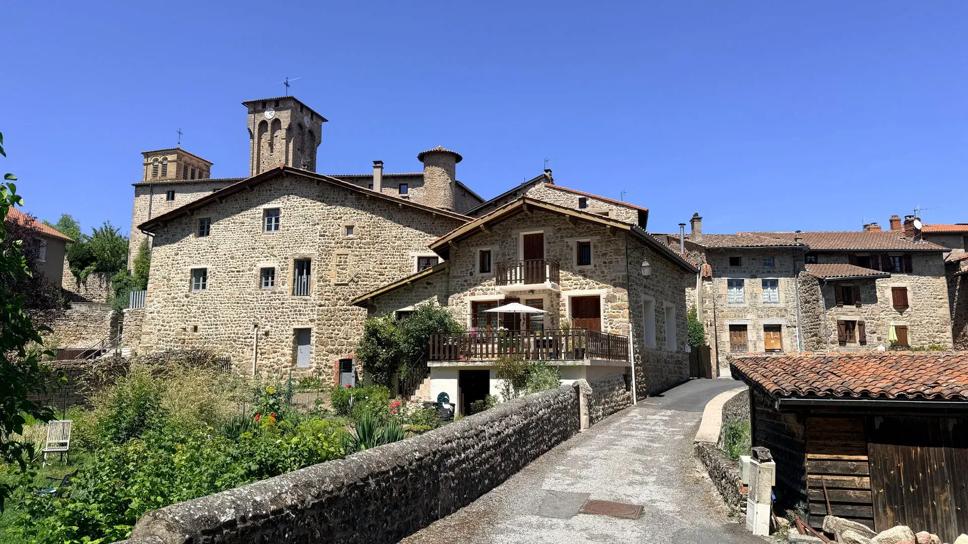 Marols, entrée du village