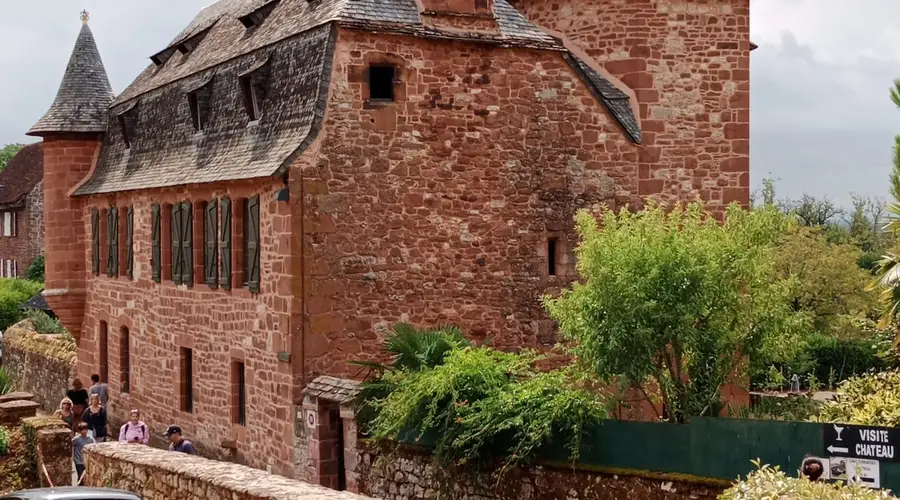 Visite guidée de Collonges-La-Rouge