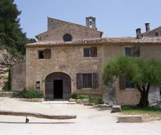 Abbaye Saint-Hilaire