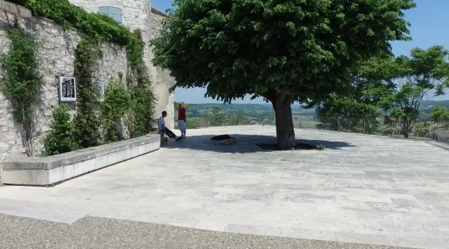 Jardin du pèlerin et son jeu de l'oie