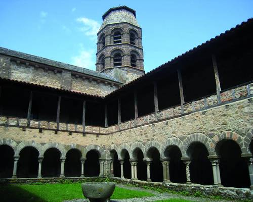 Abbaye de Lavaudieu