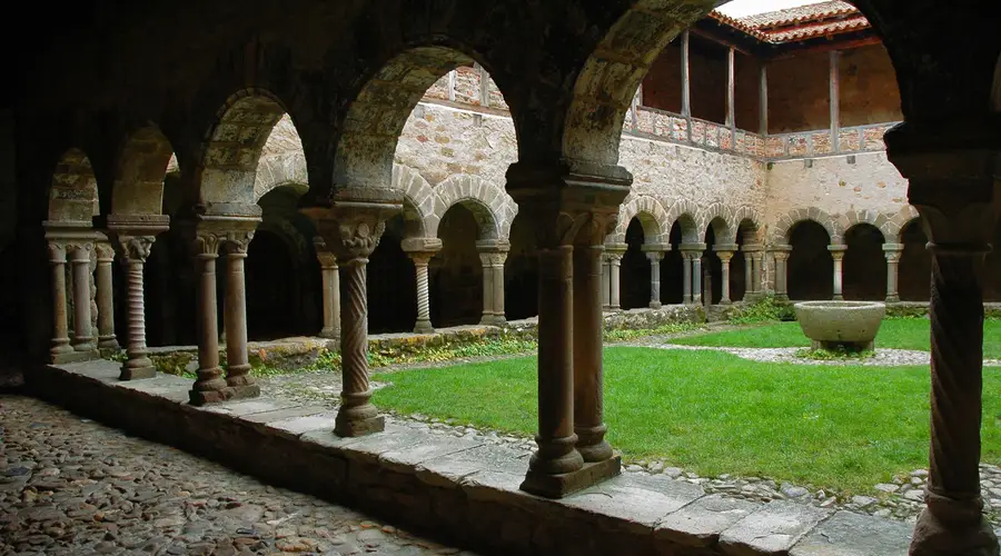 Abbaye de Lavaudieu
