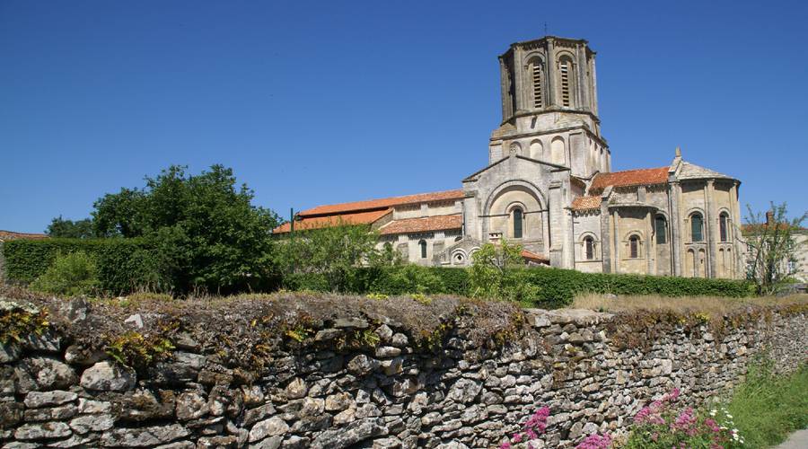 Eglise de Vouvant et sa nef Théodelin
