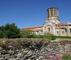 Eglise de Vouvant et sa nef Théodelin