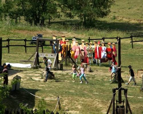 Camp de siège médiéval