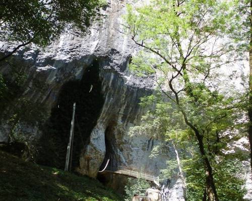 Grottes de Baume