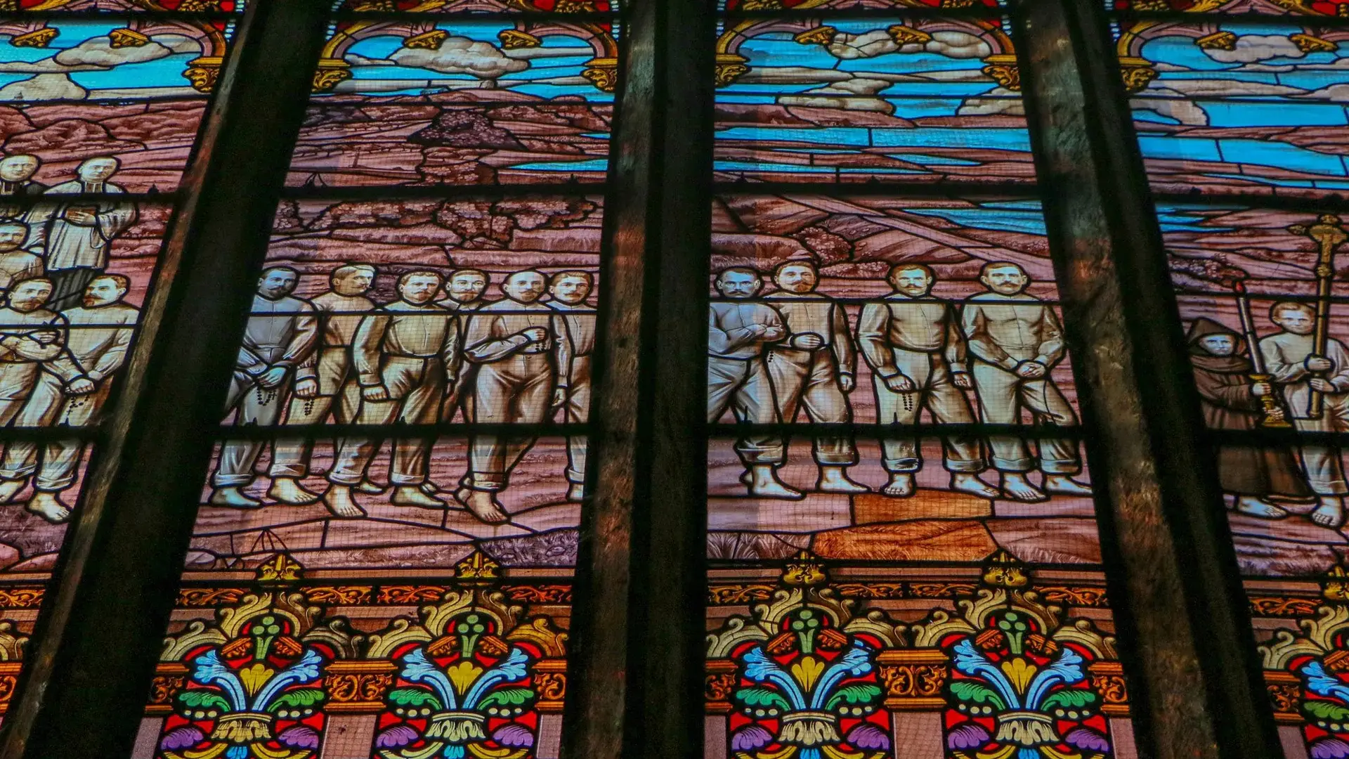 Saint-Suliac vitraux église