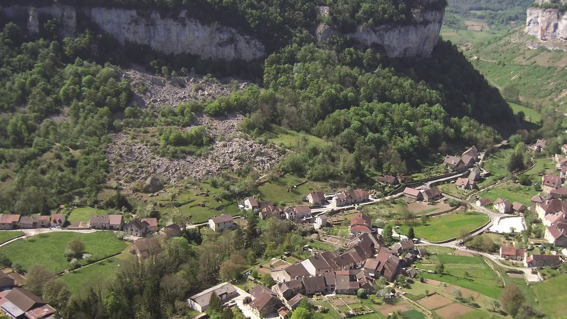 Baume-les-Messieurs reculée