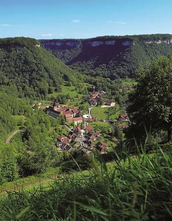 Baume-les-Messieurs image