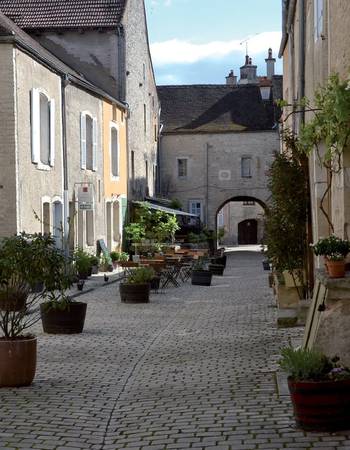 Noyers image