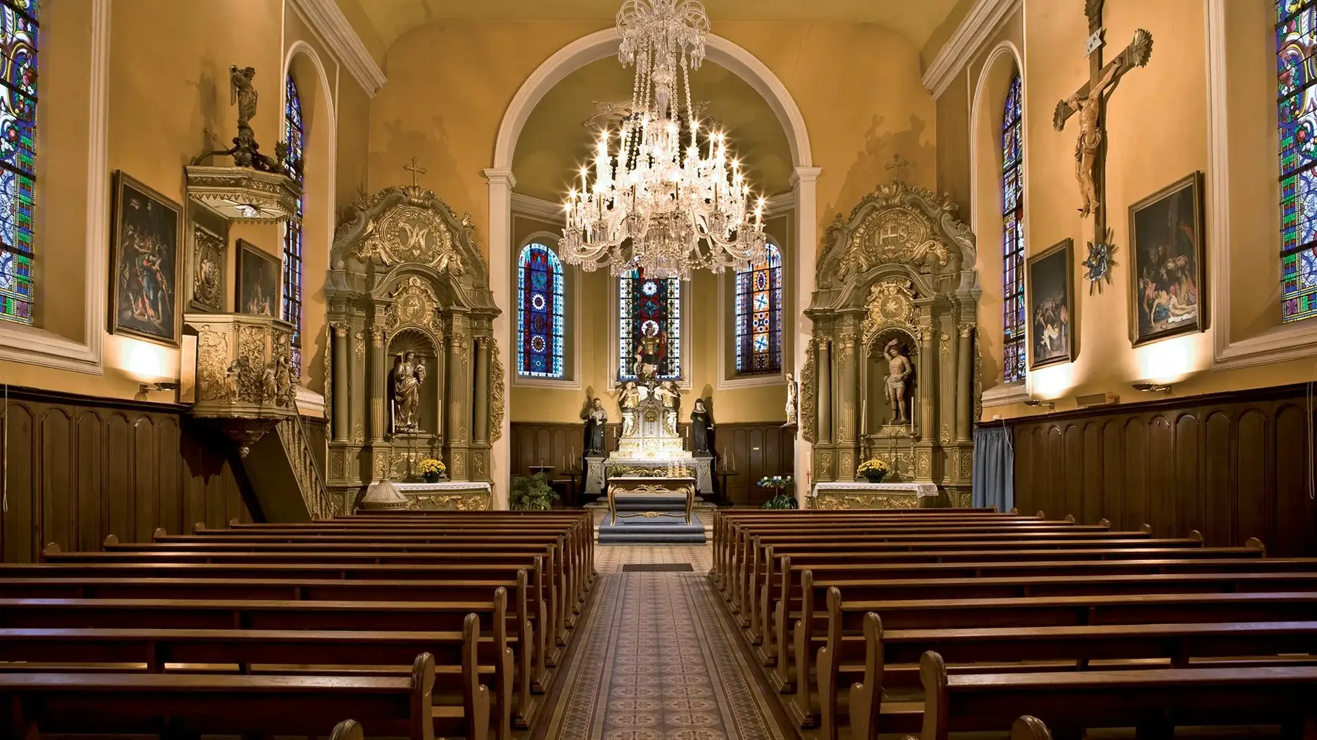 Saint-Quirin intérieur église