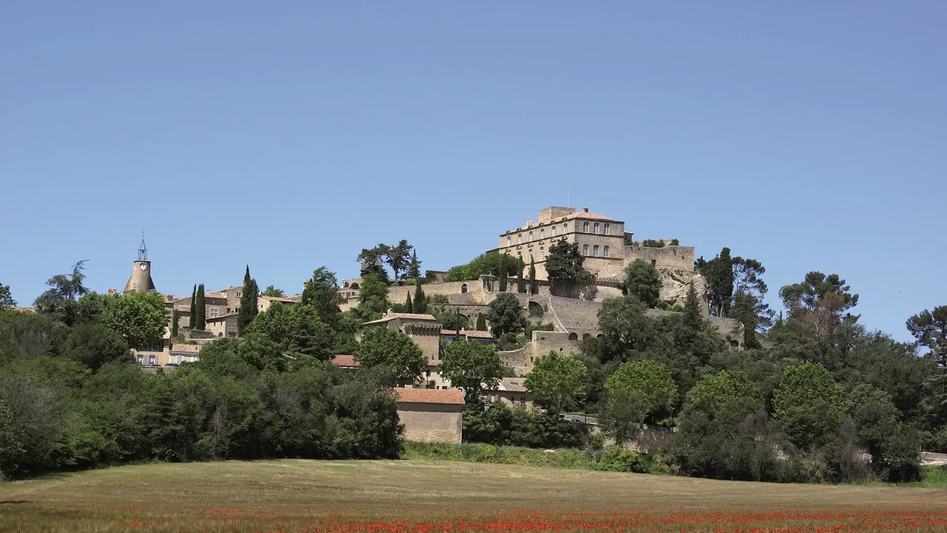 Ansouis vue côté est