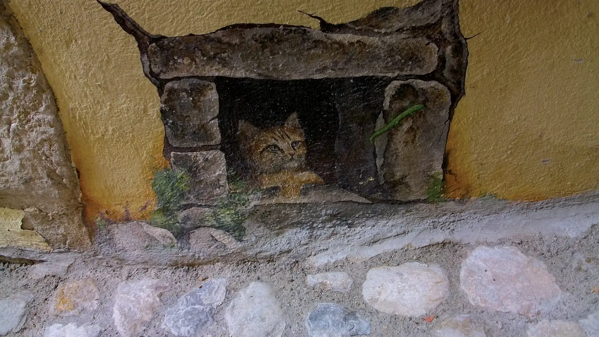 Seillans trompe-l'oeil Maison du Prieur