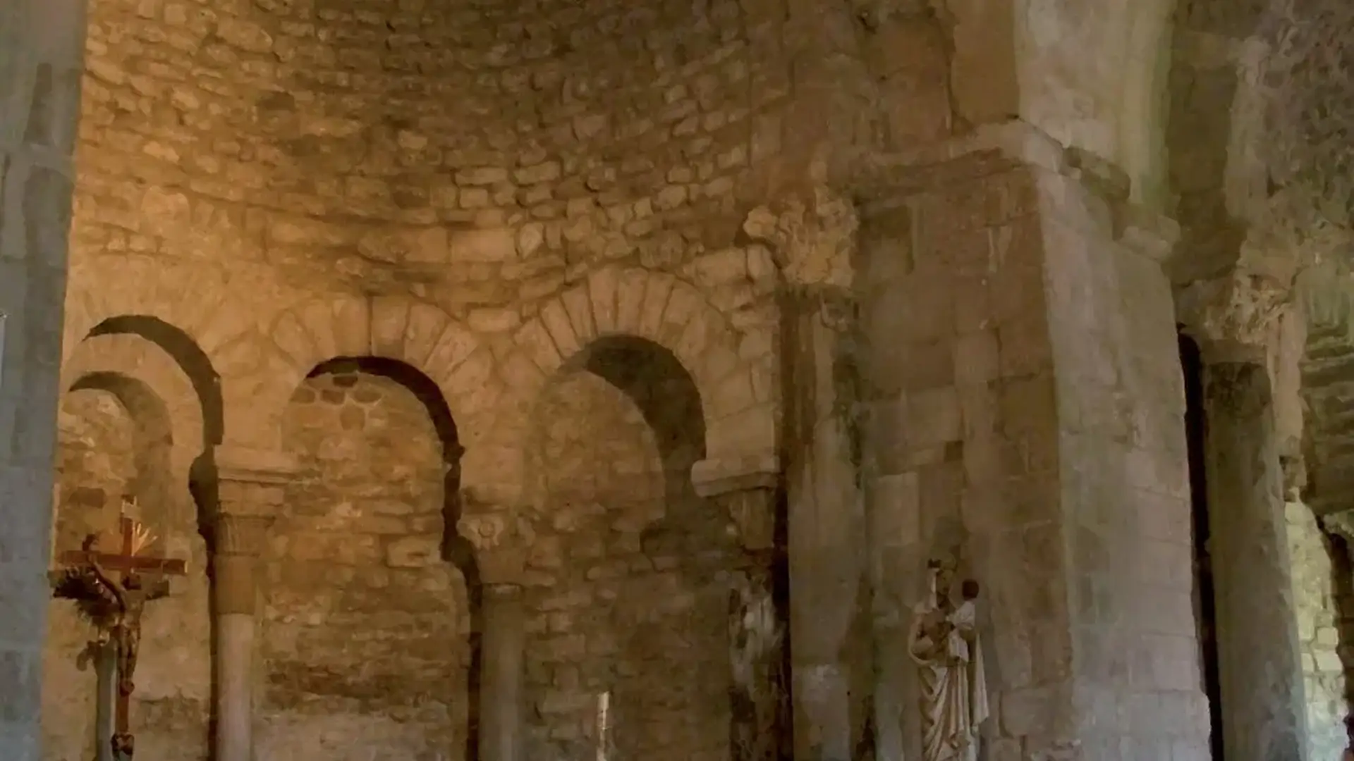 Venasque baptistère