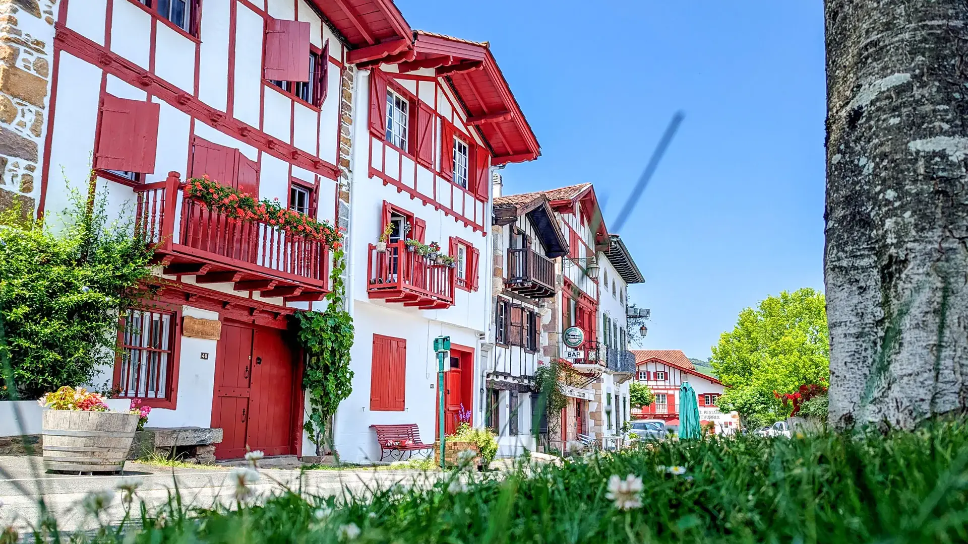 La Bastide-Clairence, façades