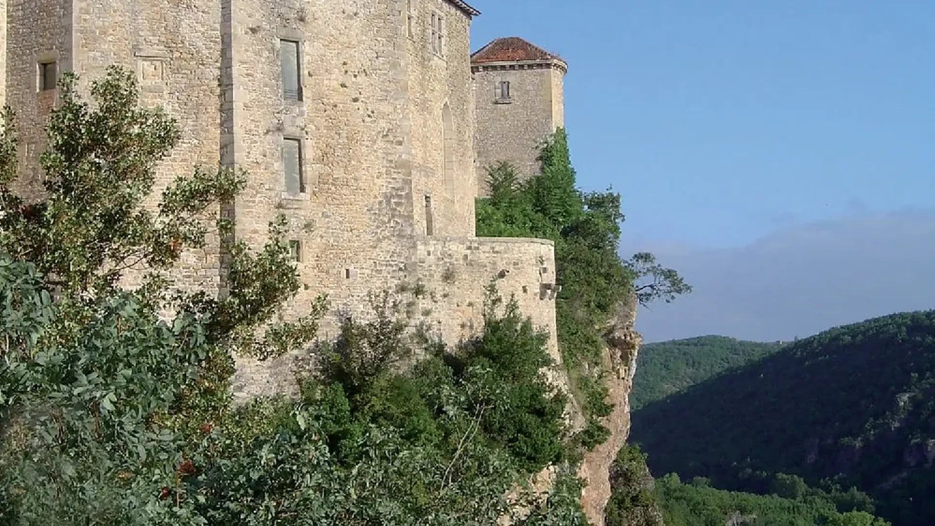 Bruniquel vue haute château