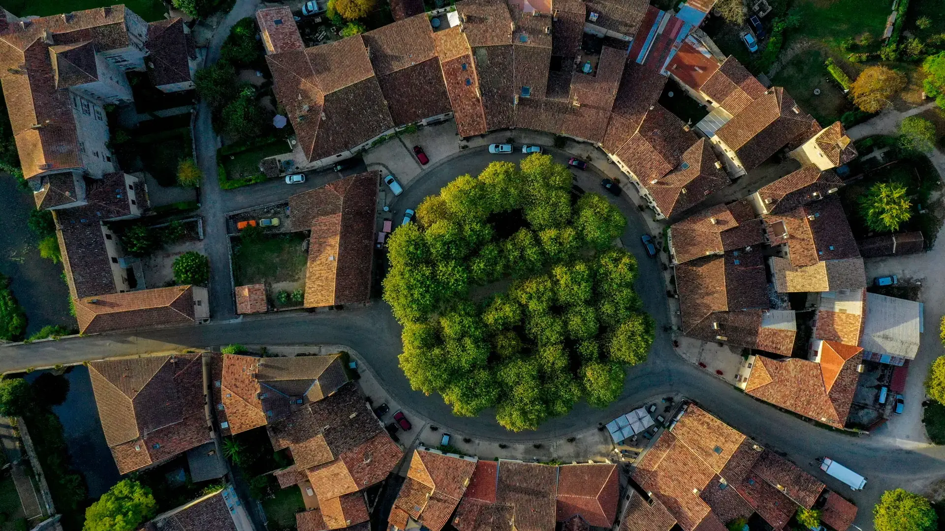 Fourcès, vue aérienne