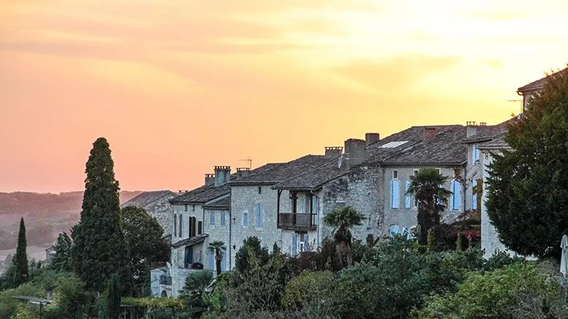 Lauzerte au coucher du soleil