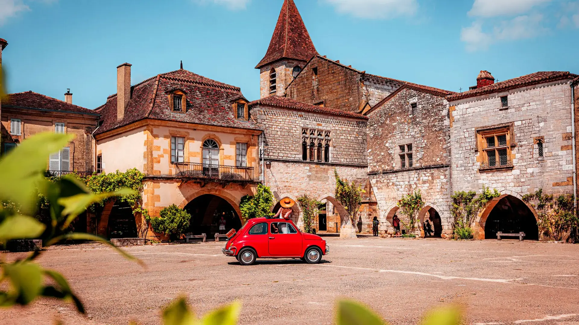 Monpazier, place des Cornières