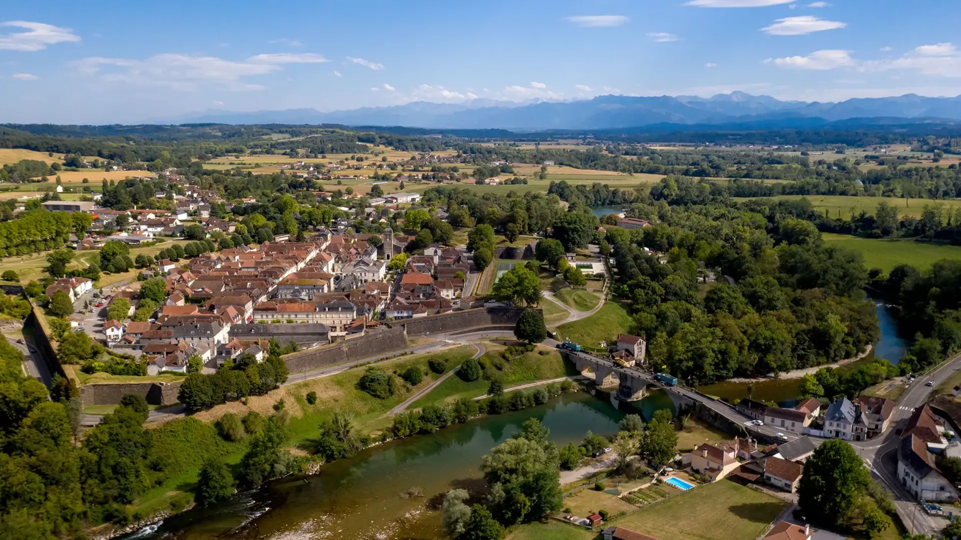 Navarrenx, vue village et paysages