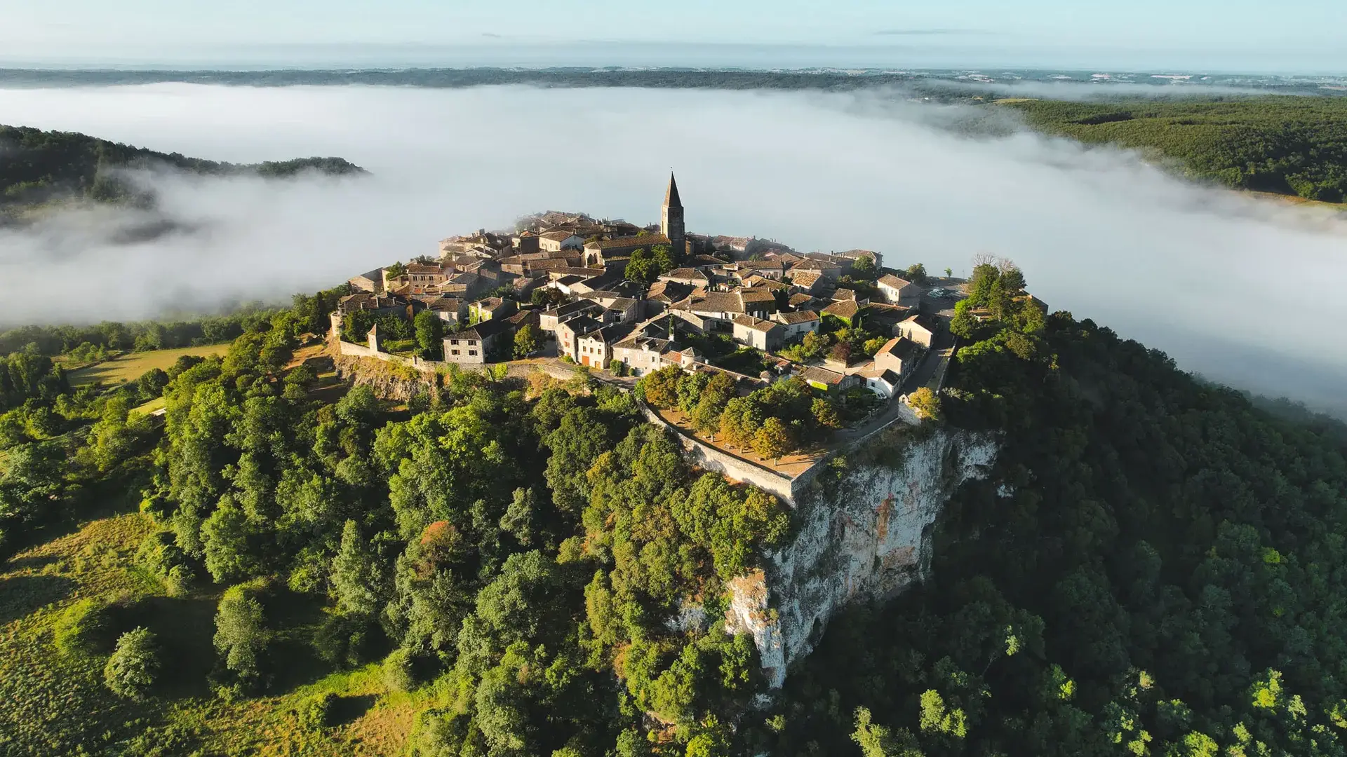 Puycelsi, vue du ciel