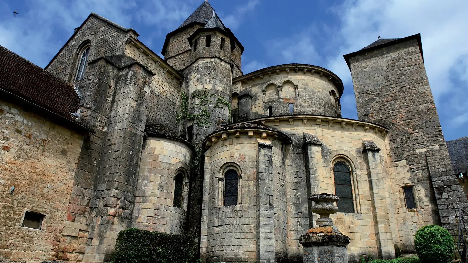 Saint-Robert, église