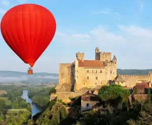 image de l'activité Montgolfières et Châteaux