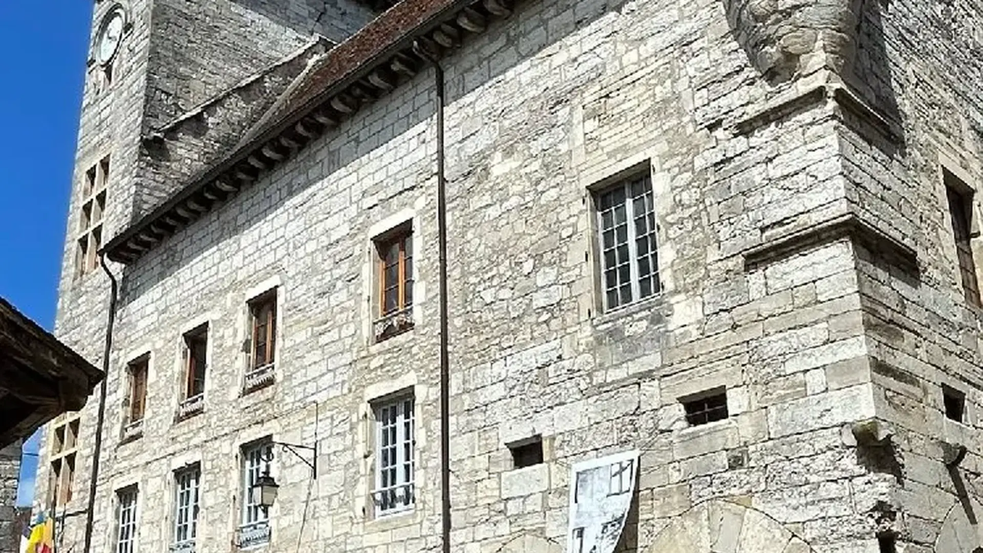 Martel façade gothique