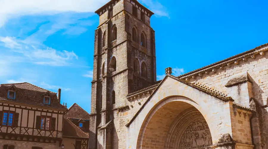 Abbatiale Saint-Pierre