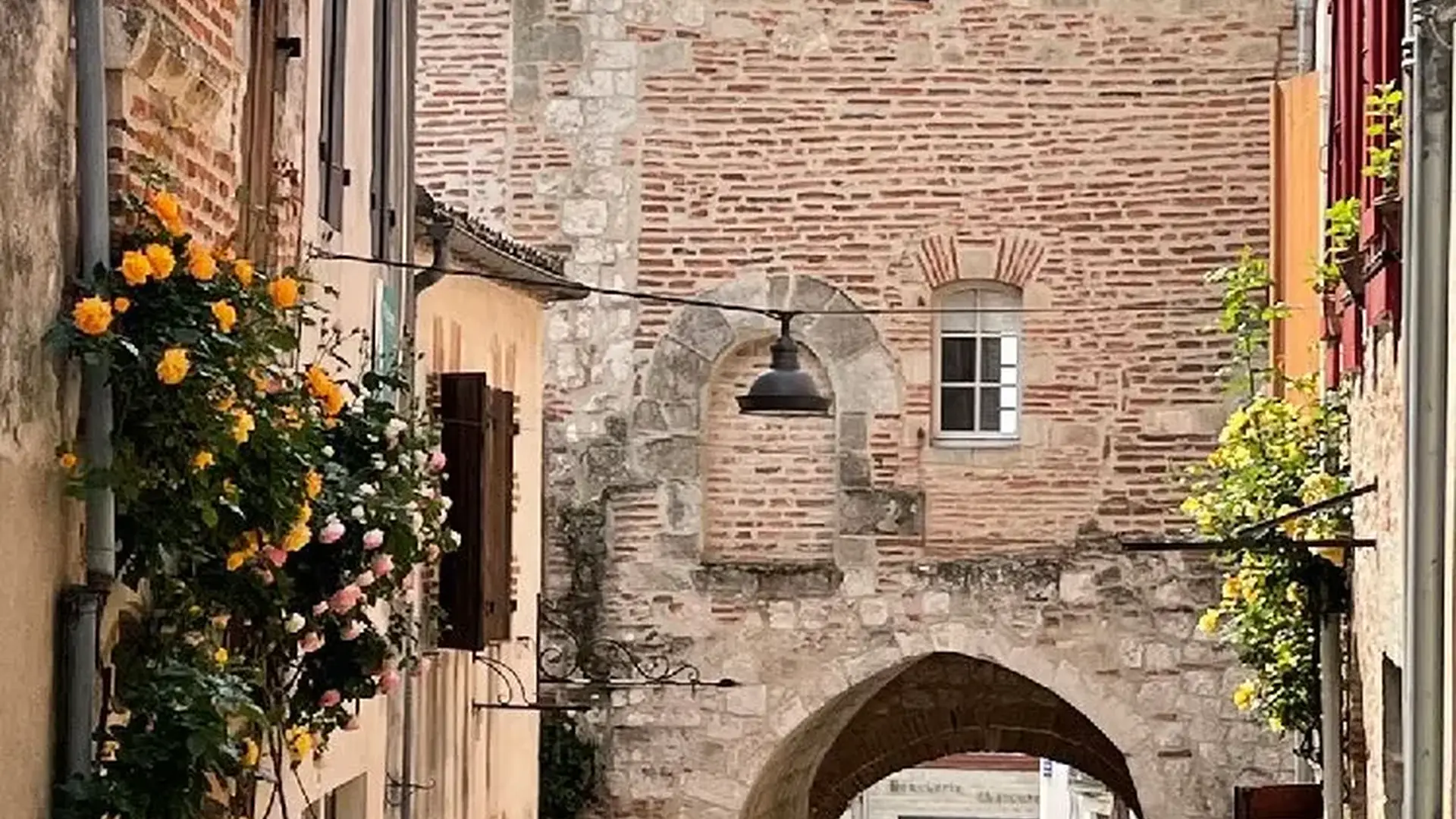Penne-d'Agenais porte fortifiée