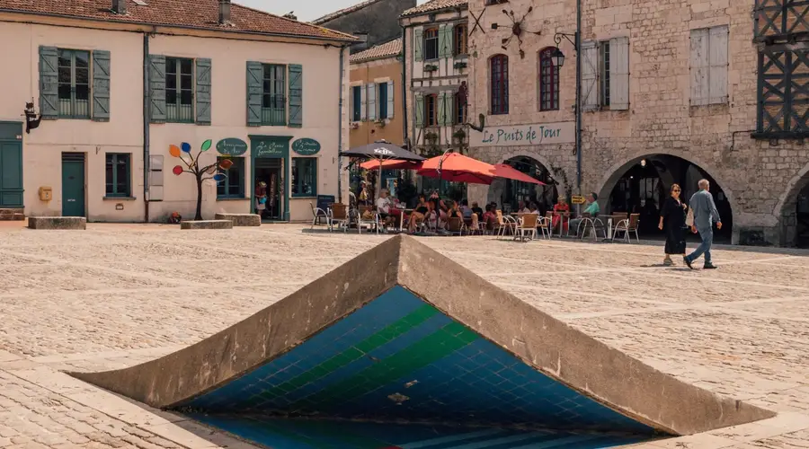 Place des Cornières