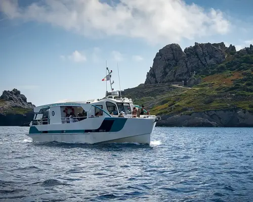 Bateau hybride Latitude verte