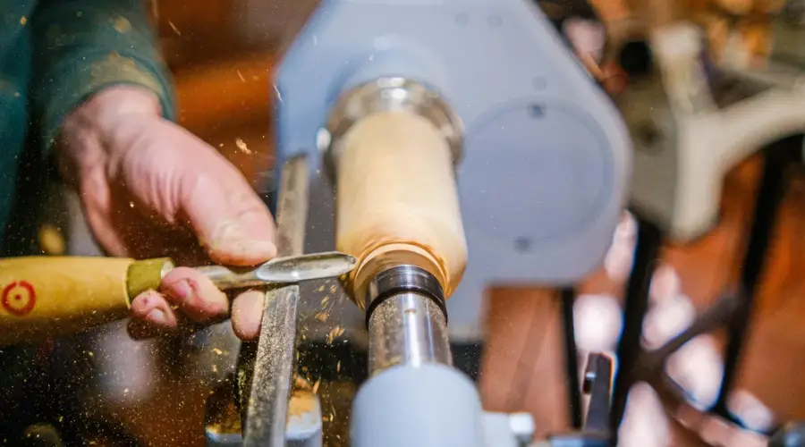 Atelier de tournage sur bois